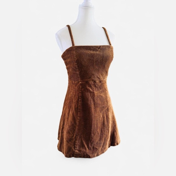 Forever 21 Brown Corduroy A-Line Mini Dress Size M - Picture 2 of 10